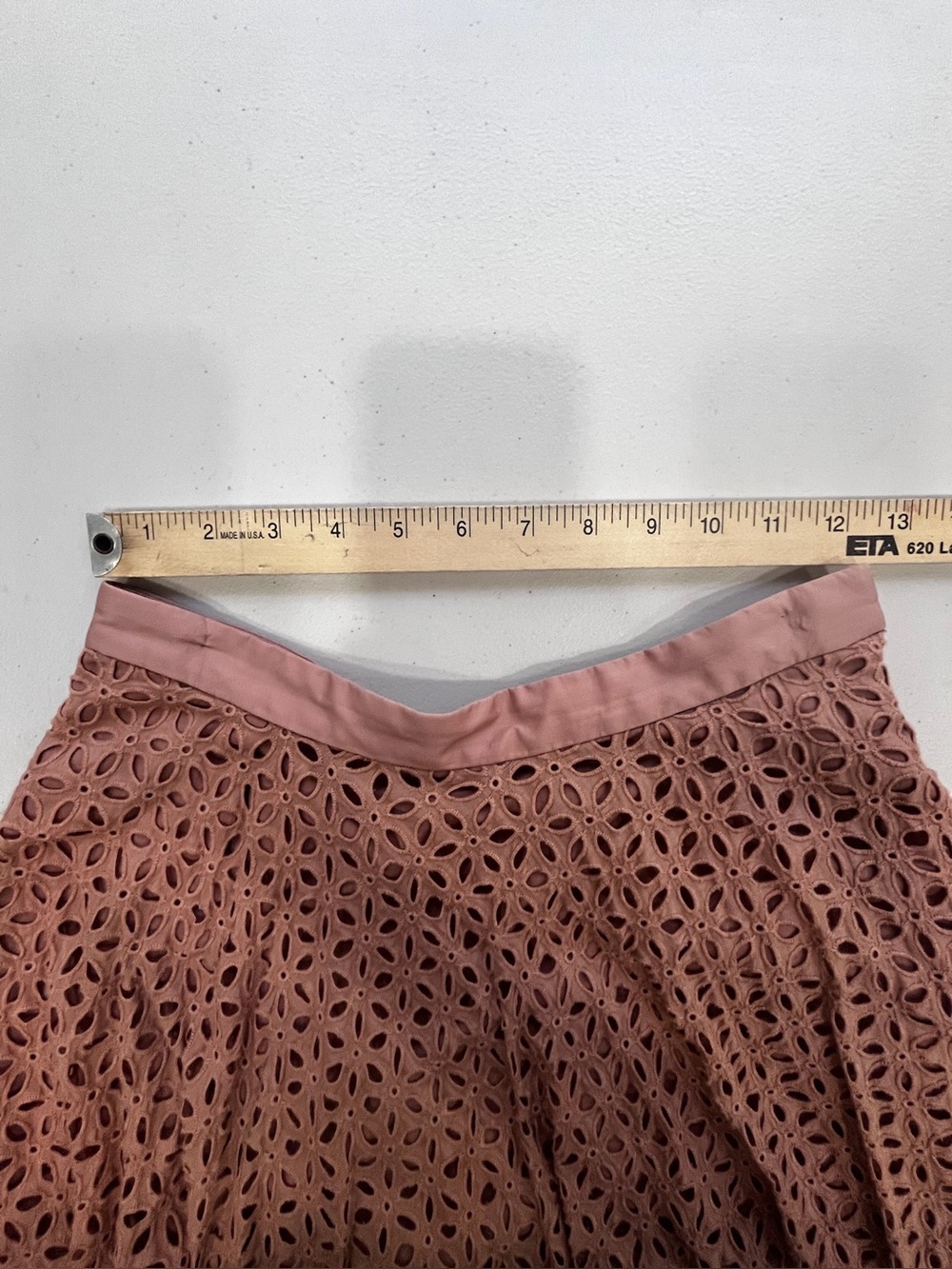 Tibi Dusty Rose Eyelet Lace Handkerchief Midi Skirt Size 2 - Picture 9 of 10